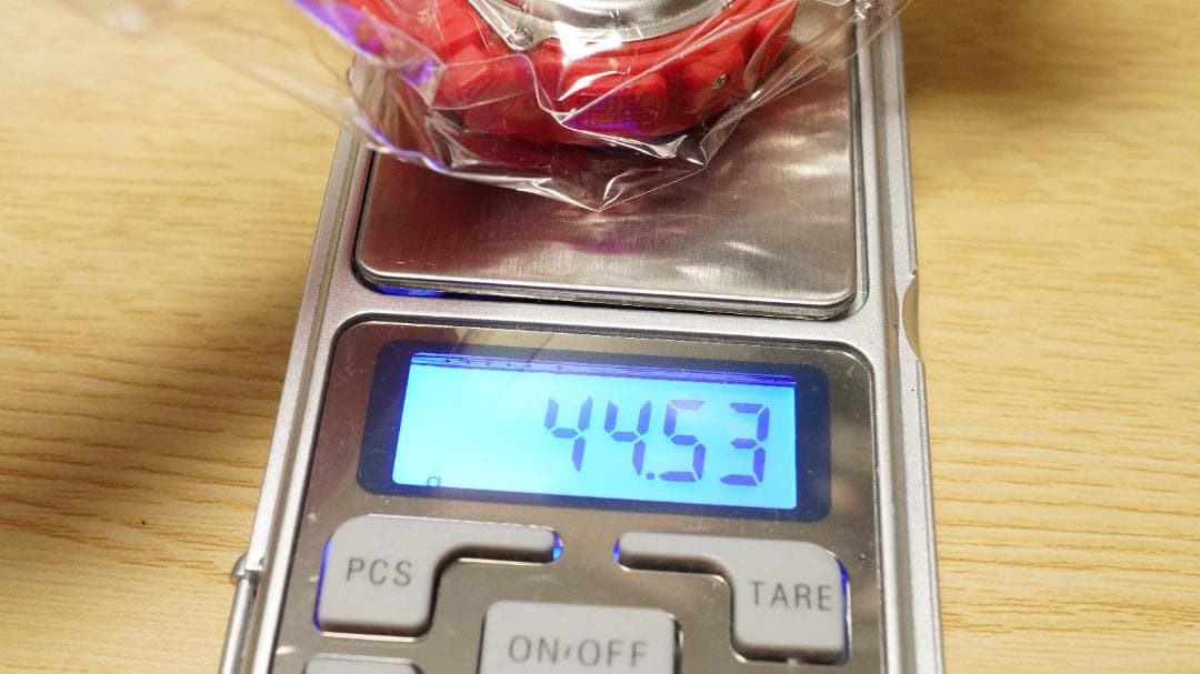 ハローキティ チャイナ服 Gショック風 サンリオ 腕時計 限定 海外 コラボ