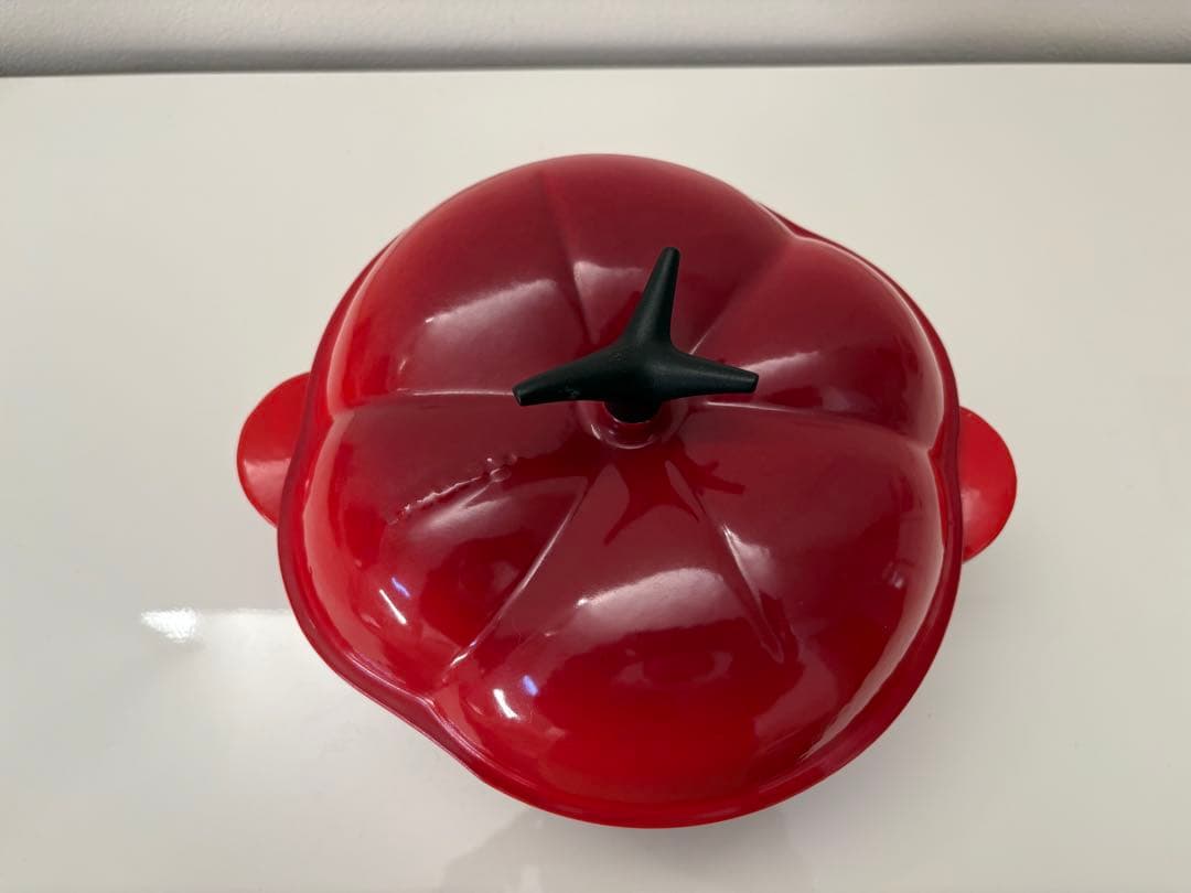 廃番　激レア！ルクルーゼ ココットトマト　キャセロール　赤