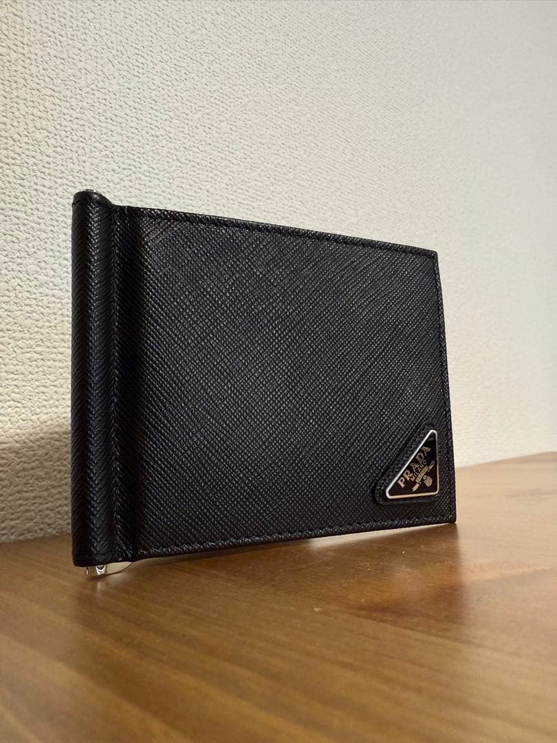 PRADA サフィアーノレザー マネークリップ