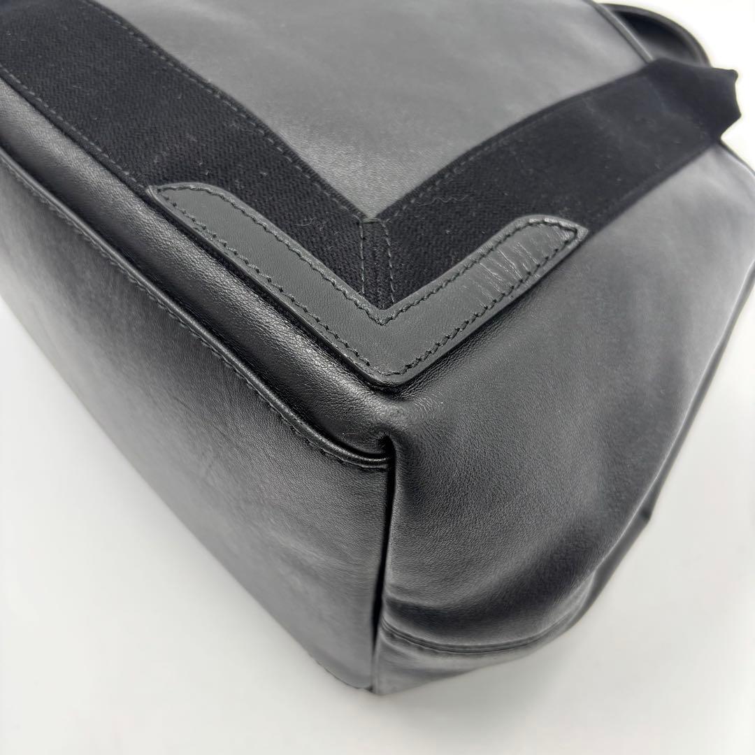 BALENCIAGA バレンシアガ トートバッグ パンチング ブラック レザー