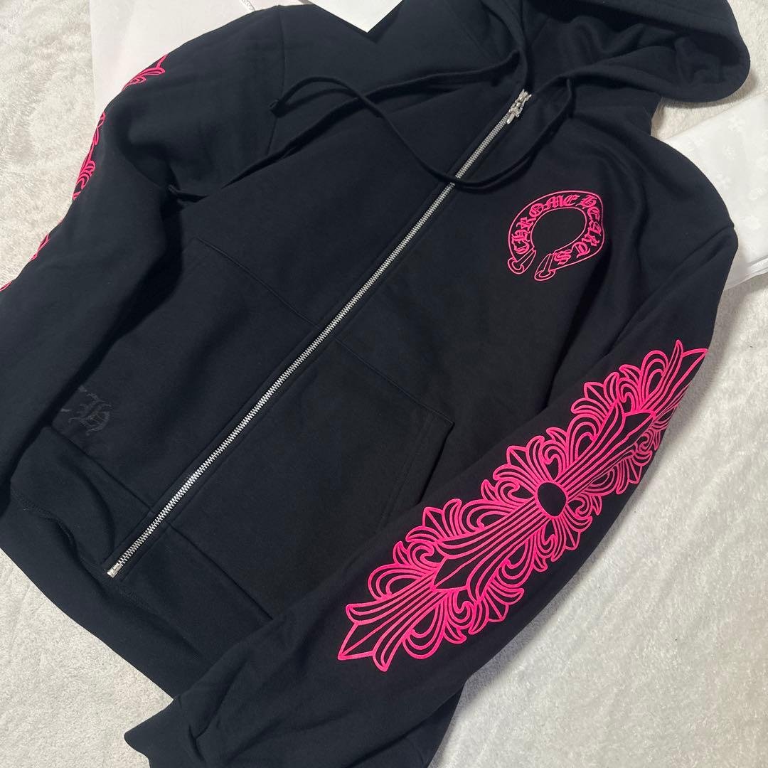 ✨新品未使用✨ シーズン限定　CHROME HEARTS 黒×ピンク　ジップ