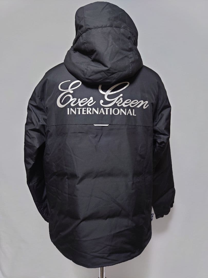 未使用級✨エバーグリーン ライトフーディージャケット 中綿入りダウン 黒 M