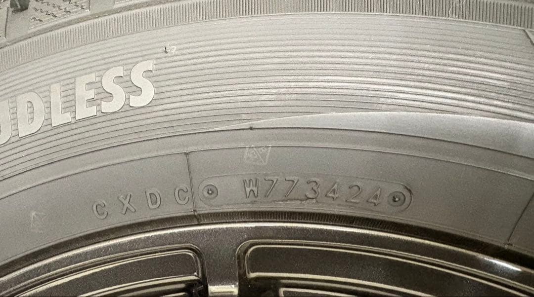 クラウンスポーツ2024年製【タイヤ・ホイール・ワイパー3本セット】