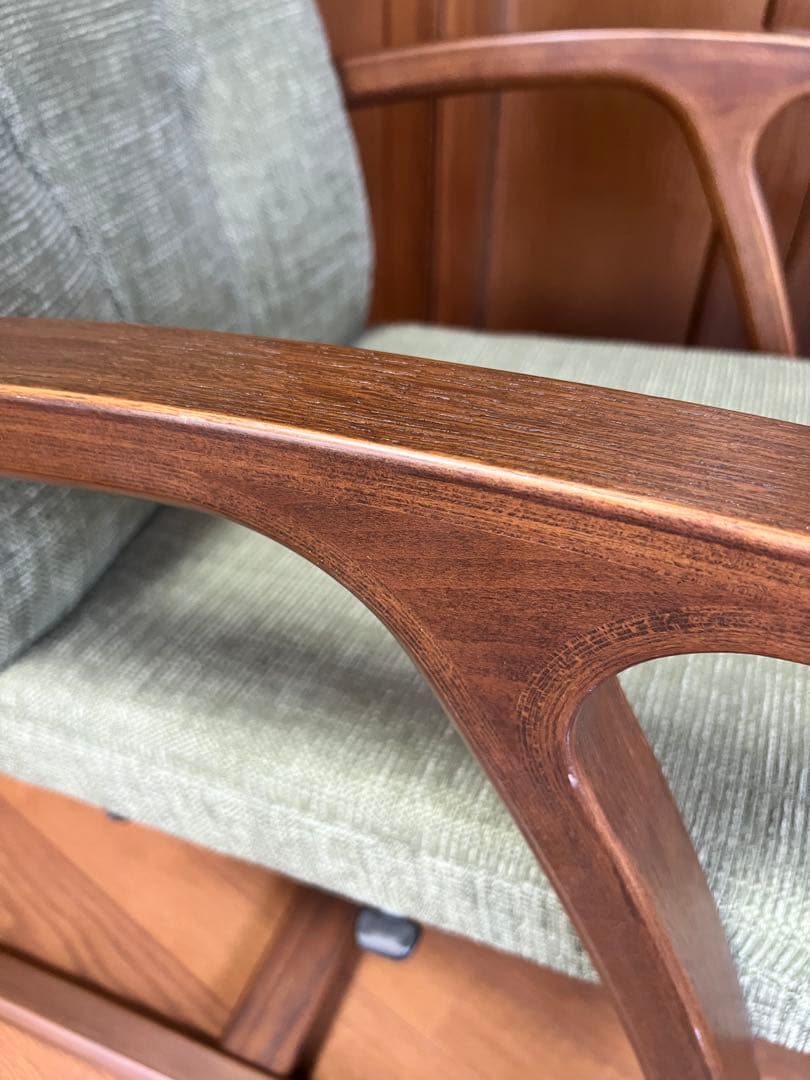 フジファニチャー リクライニングチェア オットマン2点セット