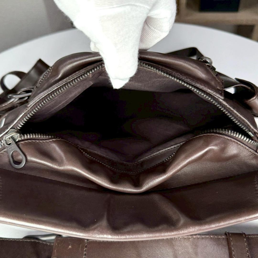 美品 BOTTEGA VENETA ボディ ウエストバッグ イントレチャート