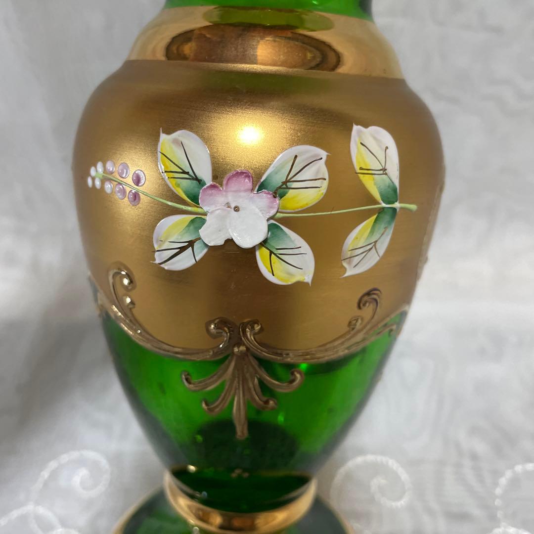 ベネチアングラス　花瓶　ハイエナメル　金彩　立体　グリーン　浮き彫り花　ムラーノ