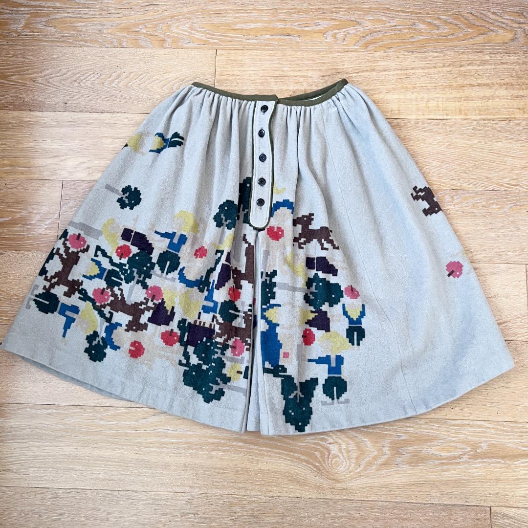 ミナペルホネン 膝下丈スカート