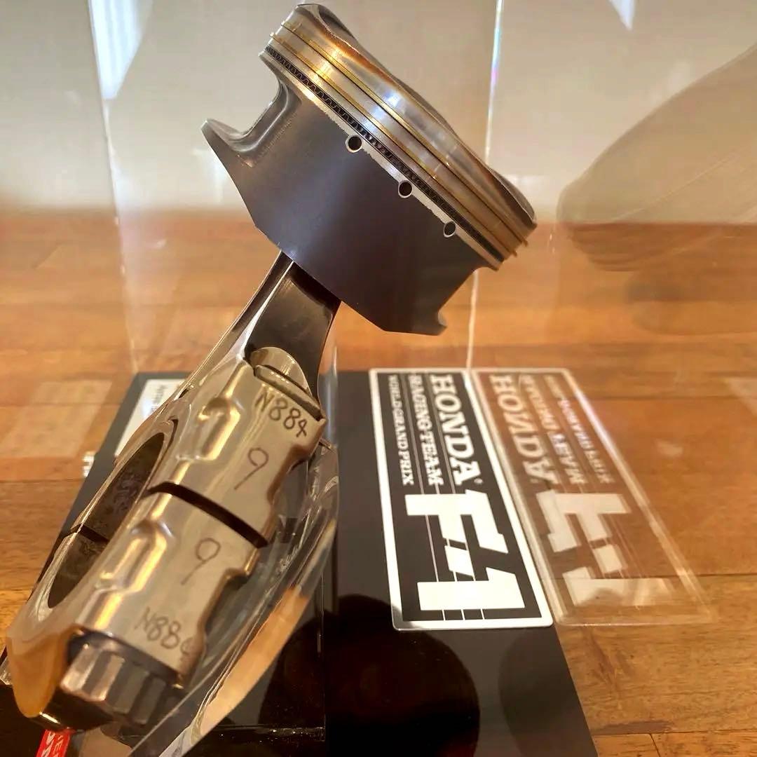 アイルトンセナ使用　ホンダエンジンパーツ　RA122E/B