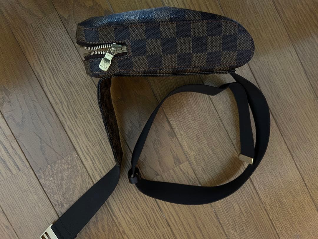 Luis Vuitton ダミエパターン ボディバッグ ジェロニモス