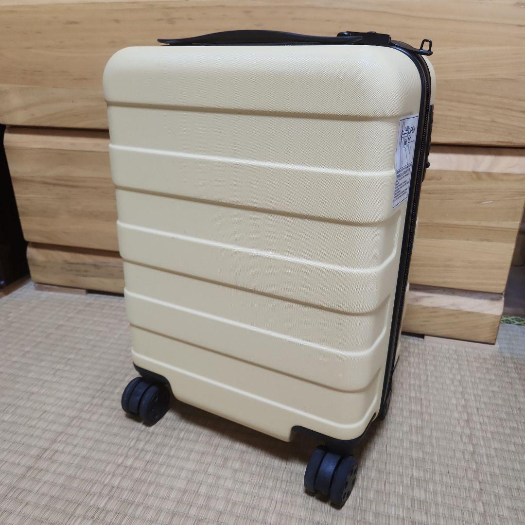 無印良品　キャリーケース　黄色