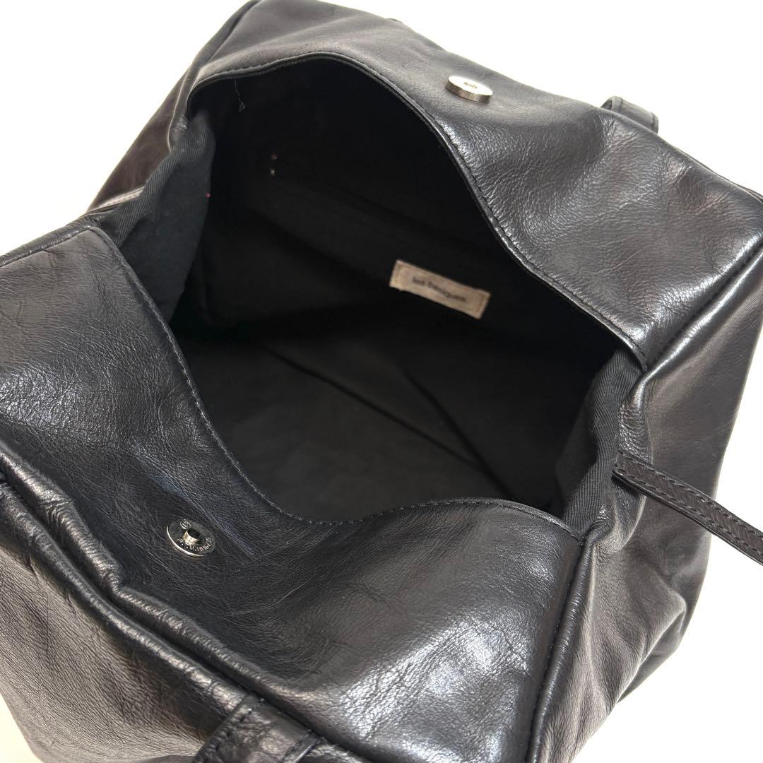 レバジック　les basiques レザースクエアバッグ　ブラック