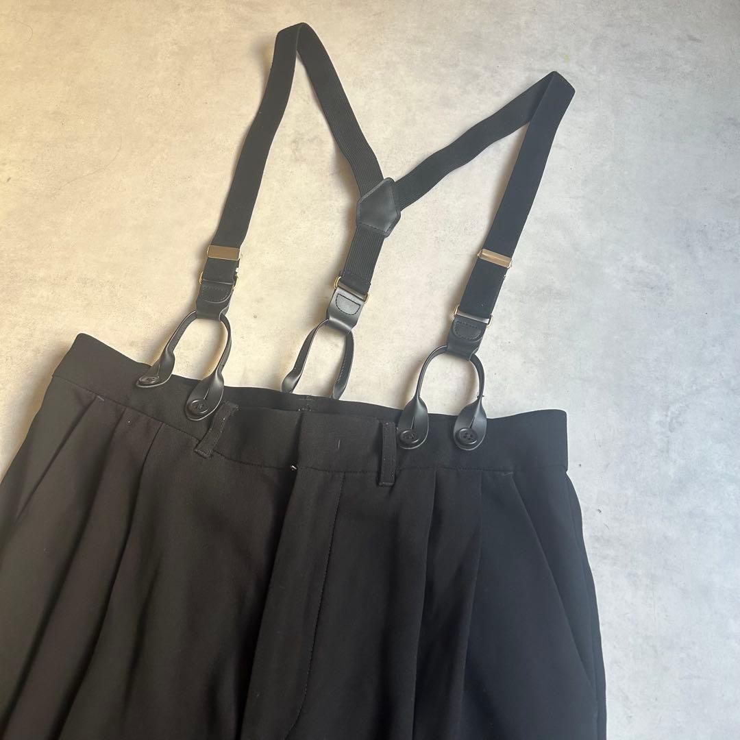 カレンソロジー 24AW サスペンダー付きタックパンツ フルレングス 黒