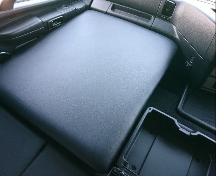 【新品】グランドプロフィア★フラット助手席 ブラックレザー★支柱付属 在庫1