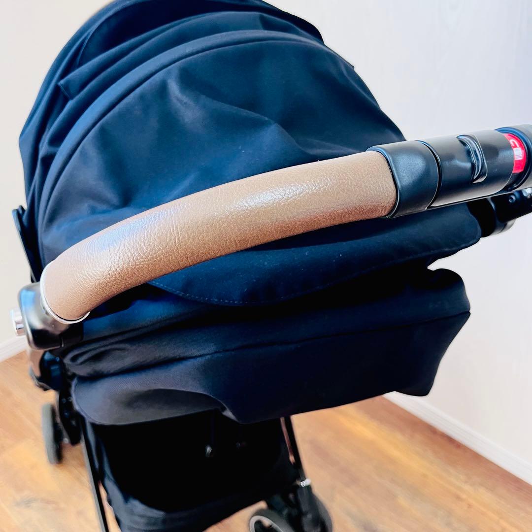 極美品 アップリカ ラクーナクッション ビッテ 1200台限定カラー ベビーカー