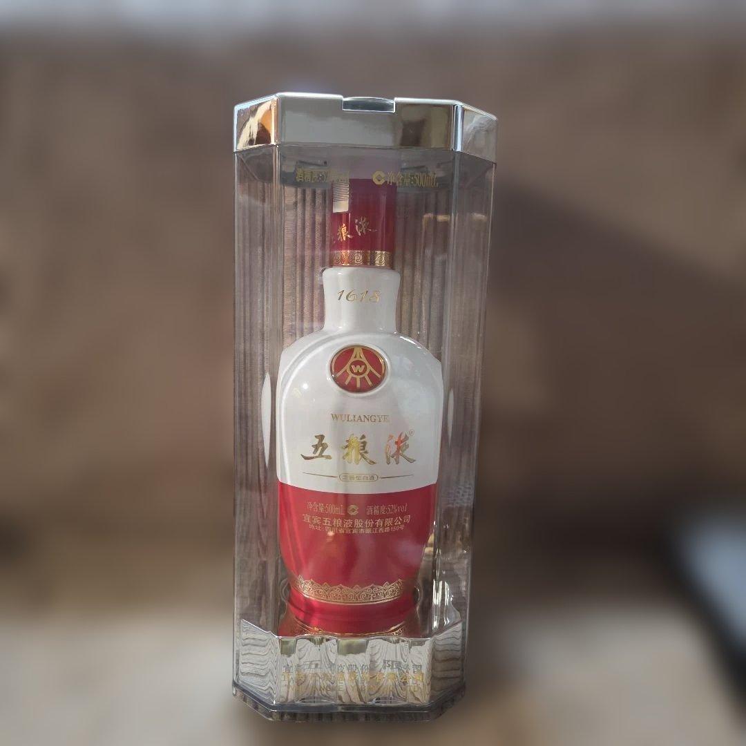 五粮液 500ml 52% 白酒　2001年 52度　1618