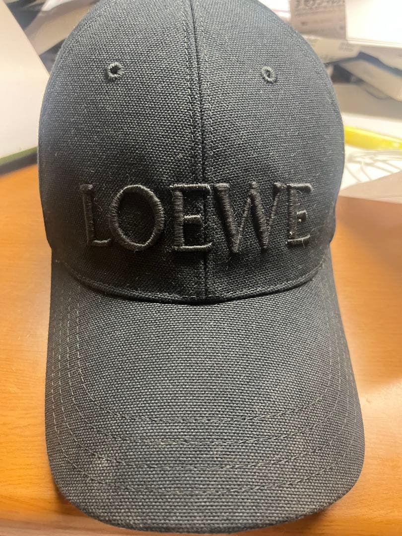 LOEWE ベースボールキャップ