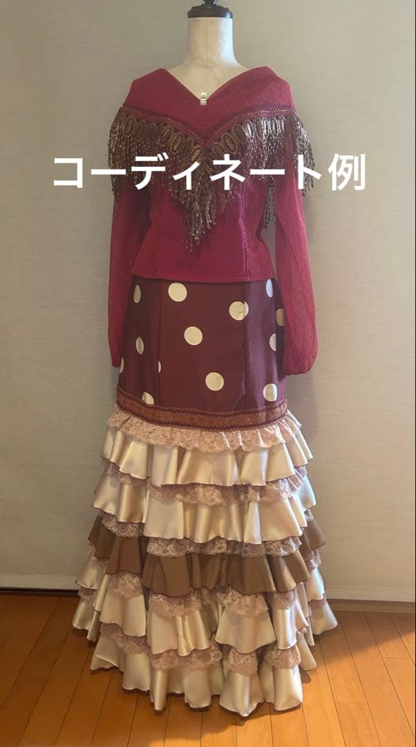 新品　フラメンコ衣装5段ボランテ　ドット