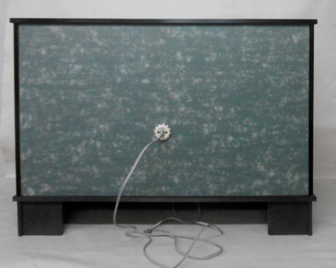 G03 ガラスケース 塗枠 高さ約53㌢ 幅約73㌢ 奥行約42㌢ 木目込雛