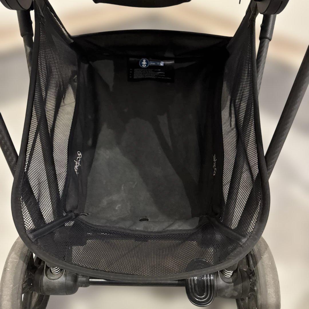12/16までのお値段！cybex MELIO ベビーカー(カップホルダー付き)