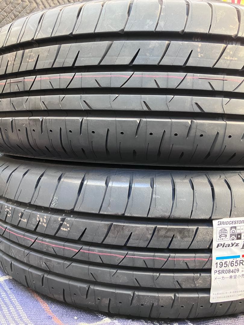 専用！引取り　未使用195/65R16 Playz PX-RVII 2本