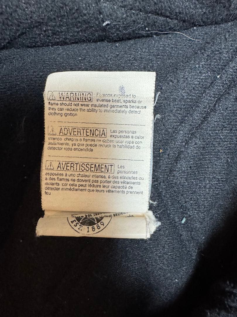 Carhartt アクティブジャケット　バーガンディ