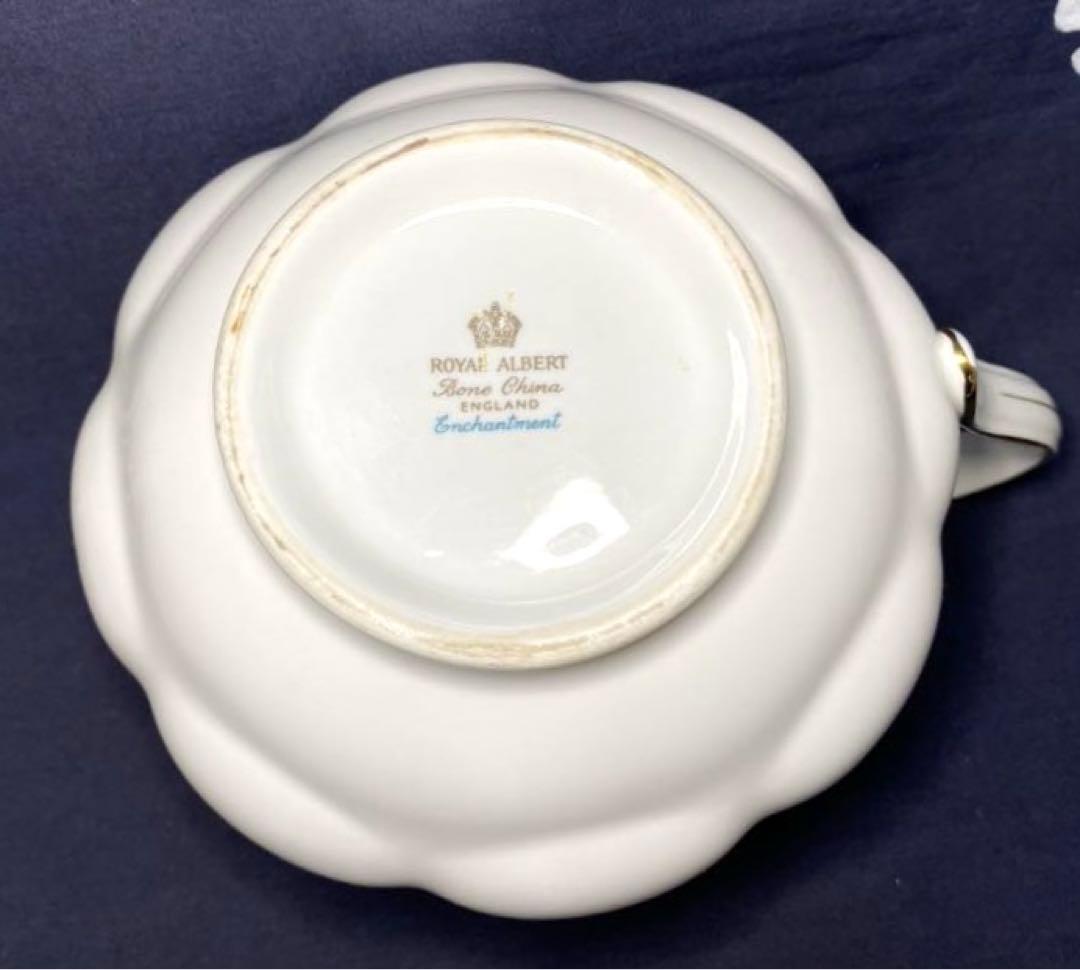  ロイヤルアルバートソースポットトリオ　エンチャントメント