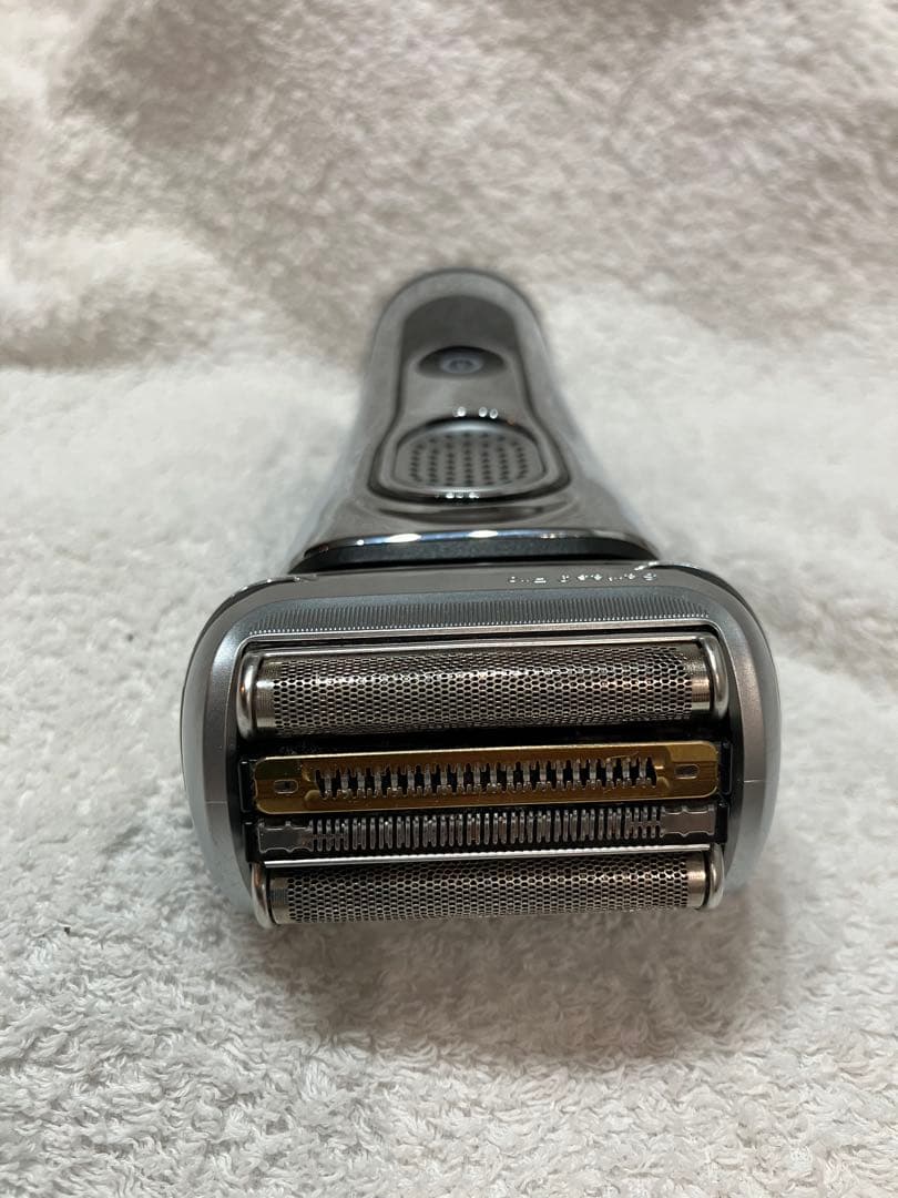 r*a様 [再値下げ]BRAUN Series 9 メンズ電気シェーバー 929