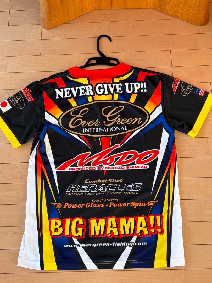 エバーグリーン　トーナメントシャツ　L