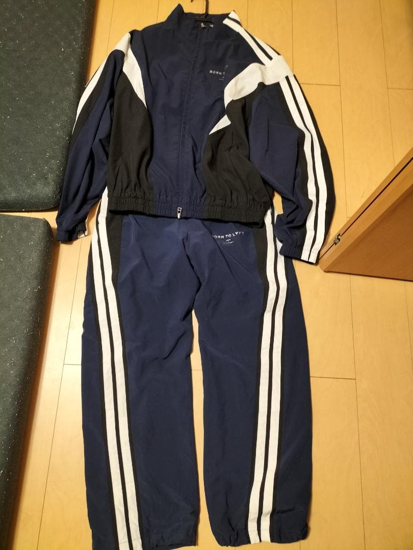 LYFT トラックスーツ Lサイズ ネイビー