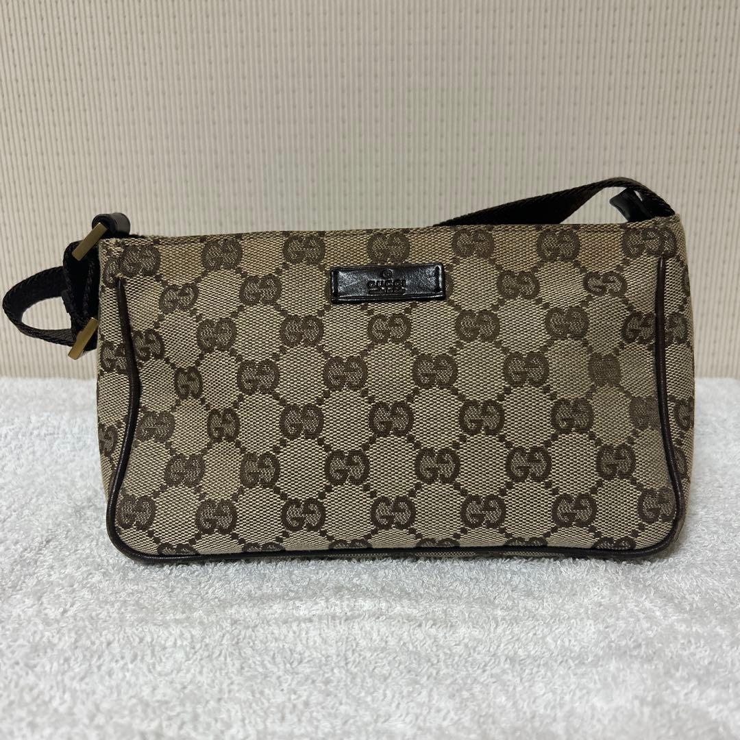 グッチ アクセサリーポーチ ミニバッグ ggキャンバス ロゴ