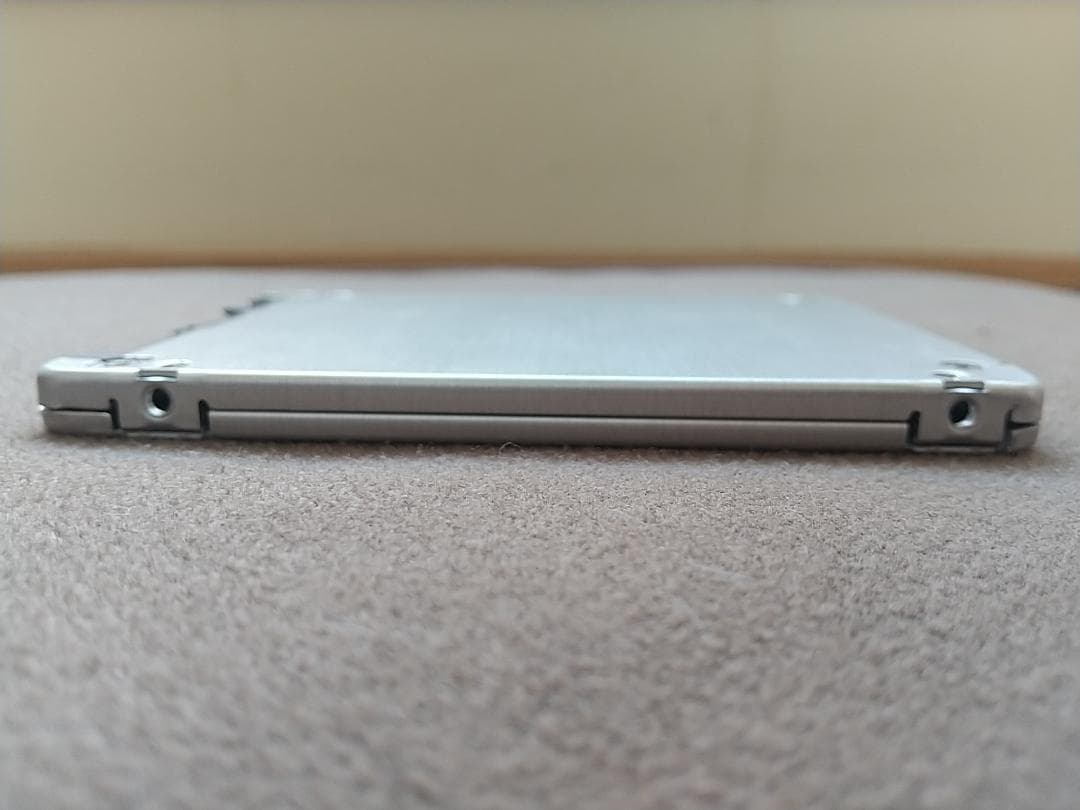 SSD 2TB(1920GB) 2.5 SATA 東芝 使用:520h 292回