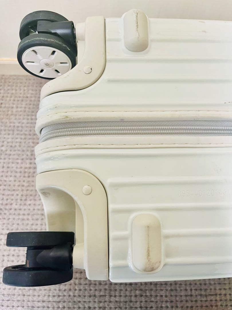 RIMOWAリモワ ユナイテッドアローズ サルサ 4輪