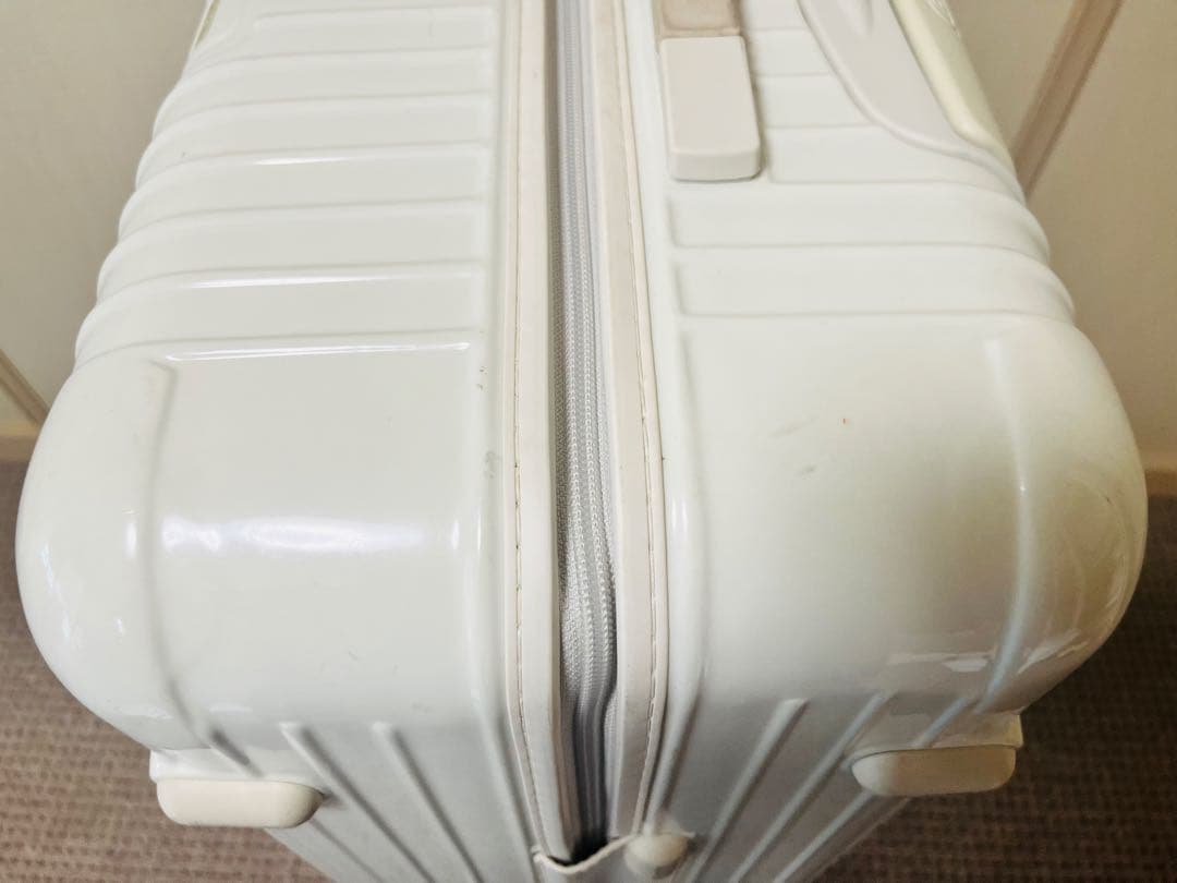 RIMOWAリモワ ユナイテッドアローズ サルサ 4輪