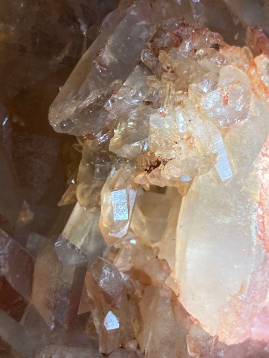 蜜柑の水晶 ✨タンジェリンクォーツ　ラフストーン　原石　クラスター　台座付き