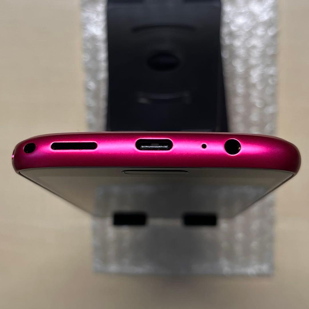 F-53E らくらくスマートフォン ピンク色