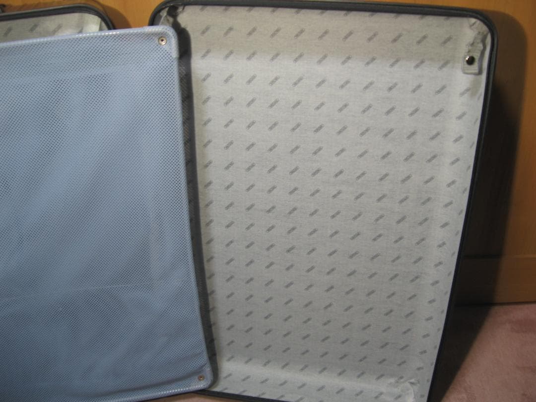 リモワ サルサ 廃盤 2輪 スーツケース キャリーケース ブラック 104L