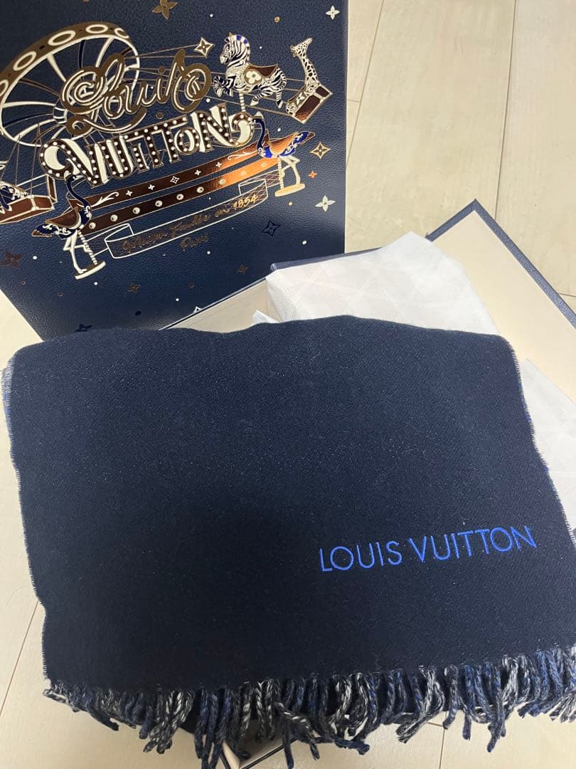 Louis Vuitton マフラー
