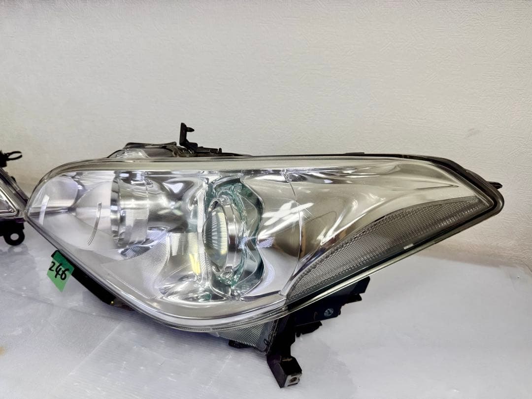 フーガ Y51 KY51 HY51 KNY51 前期 HID ヘッドライト左右