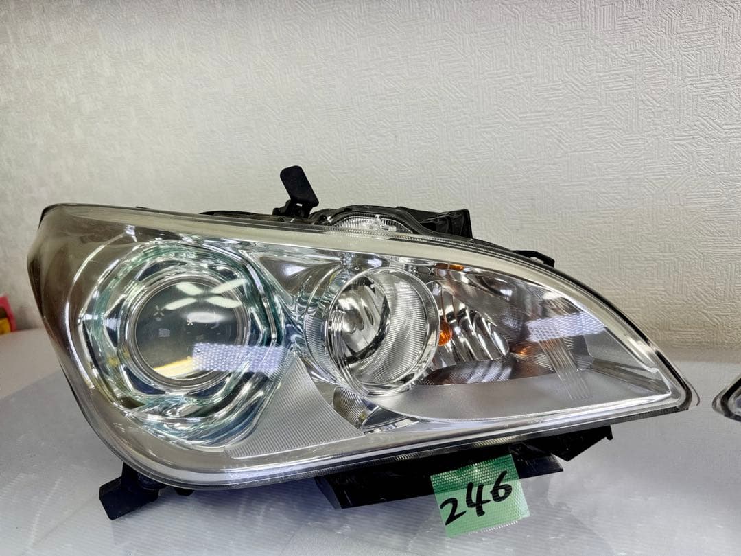 フーガ Y51 KY51 HY51 KNY51 前期 HID ヘッドライト左右