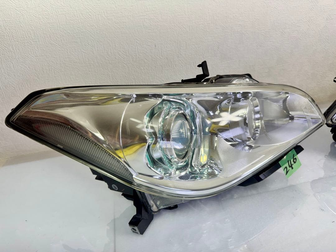 フーガ Y51 KY51 HY51 KNY51 前期 HID ヘッドライト左右