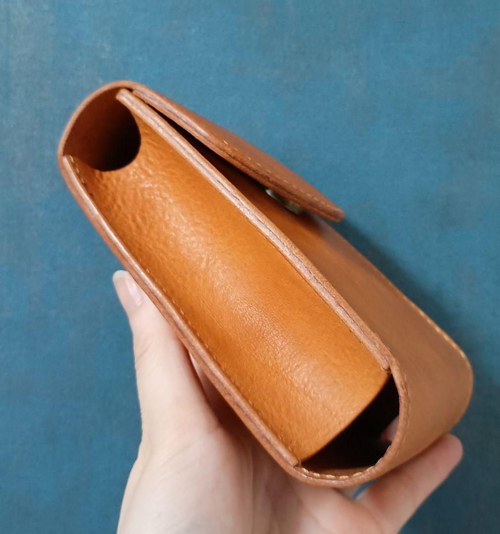 ヌメ革スマホポーチ ベルト通し 栃木レザーキーケース ハンドメイド手縫い