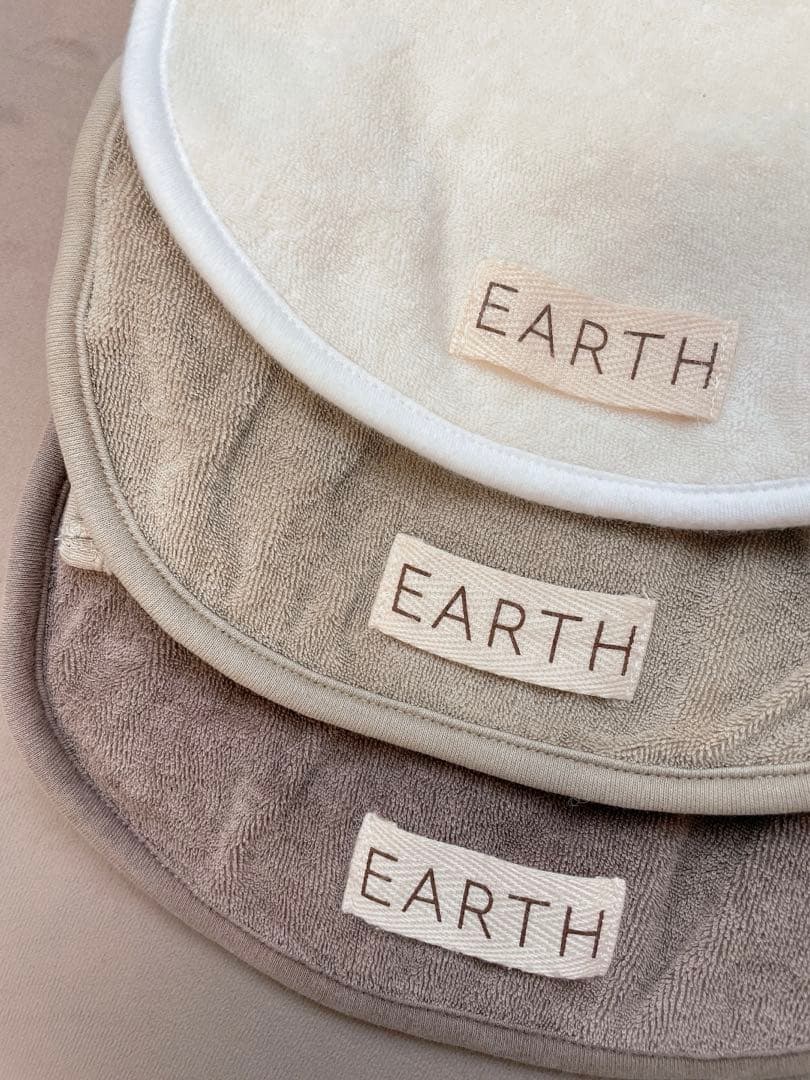 美品　EARTH スタイ　3カラー