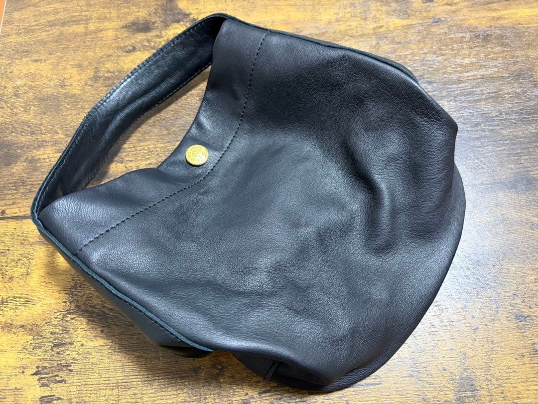 ドレスヒッピー レザーハンドバッグ バケットバッグ