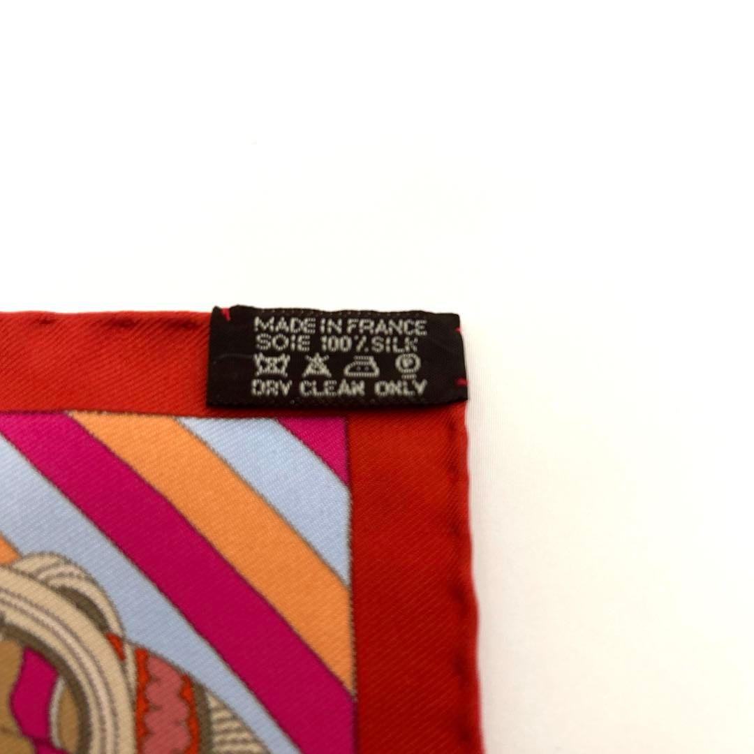 HERMES スカーフプチカレ42 MADEMOISEILLE SOIE