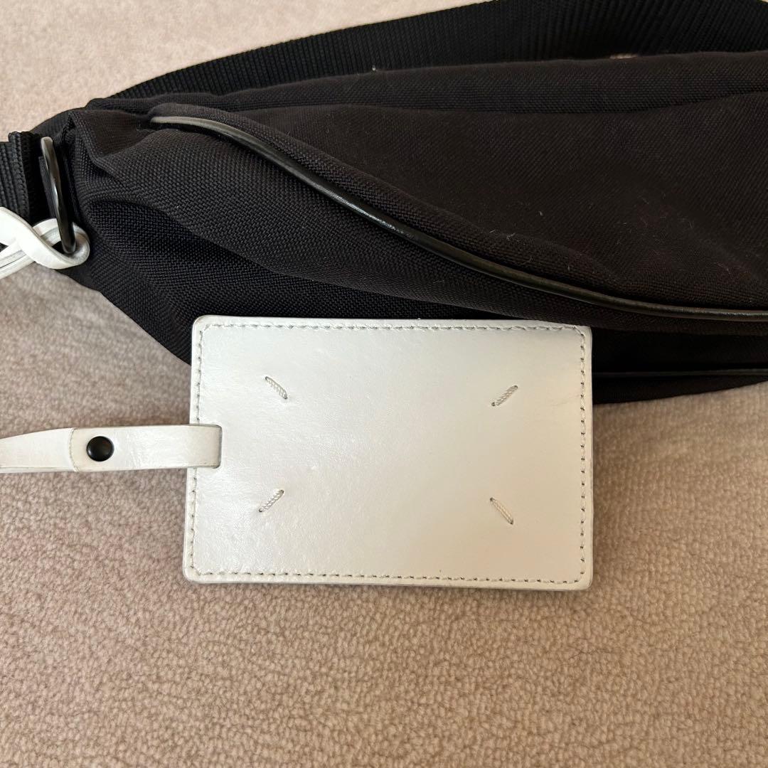 Maison Margiela ブラック ボディバッグ