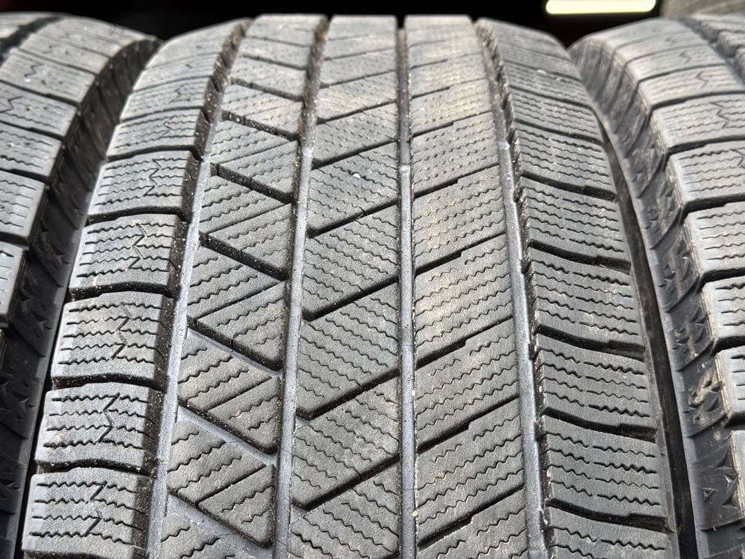 ①sato 215/70R15 ブリヂストン VRX3 （A0114）