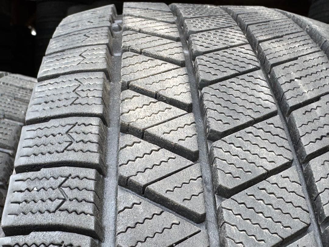 ①sato 215/70R15 ブリヂストン VRX3 （A0114）