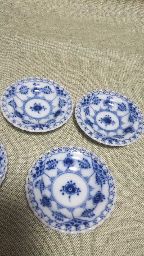 ロイヤルコペンハーゲン 豆皿 フルレース ブルーフルーテッド バタープレート