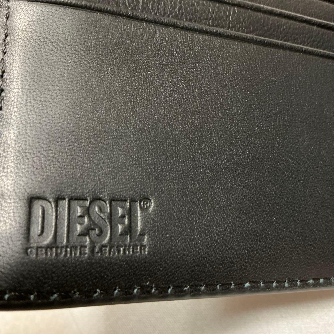 洗練されたデザイン　DIESEL BI-FOLD COIN S 3D 折り財布