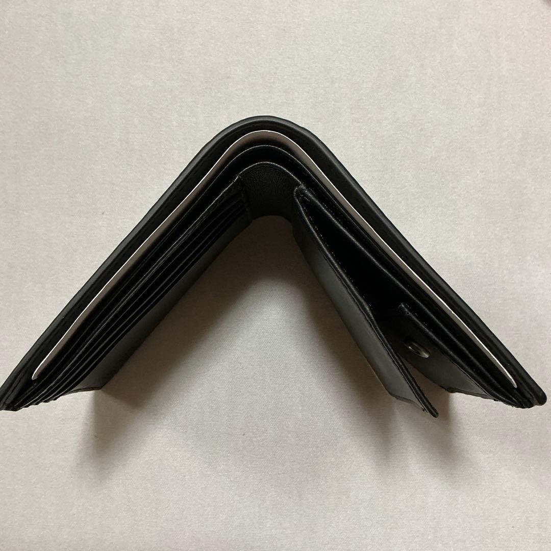 洗練されたデザイン　DIESEL BI-FOLD COIN S 3D 折り財布